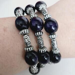 Chunky Silver Tone Purple Wood Beaded Wire Bracelet